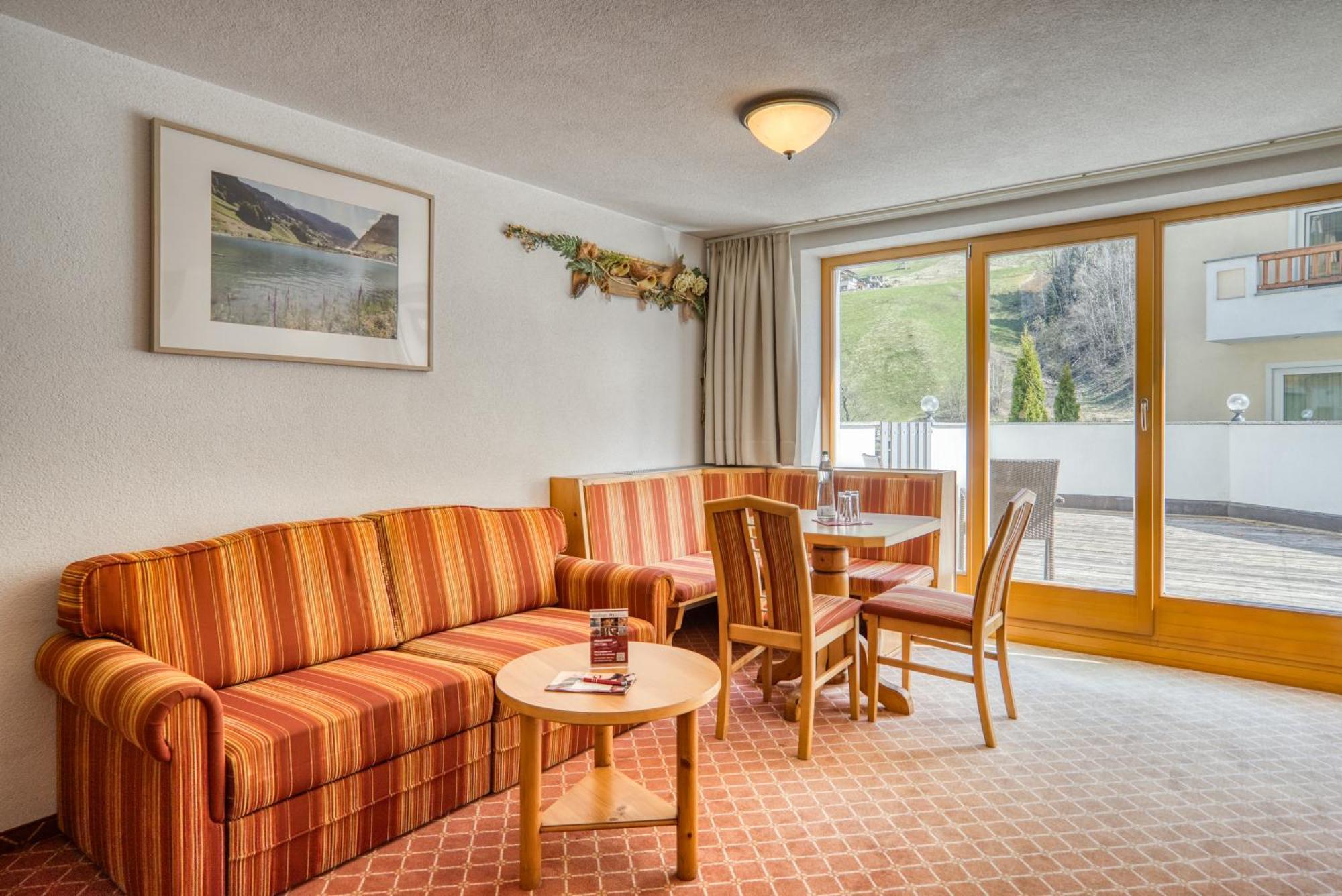 Mallaun Hotel.Erlebnis See Exterior foto