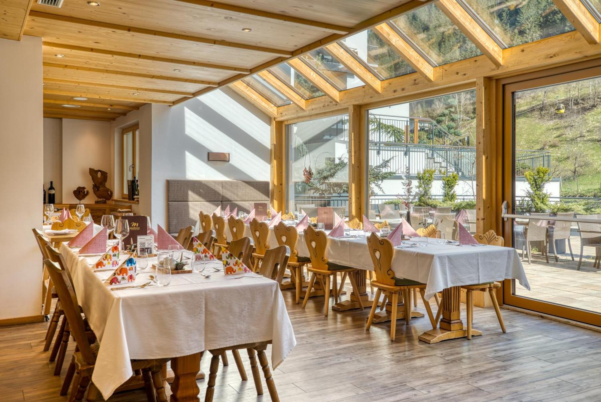 Mallaun Hotel.Erlebnis See Exterior foto