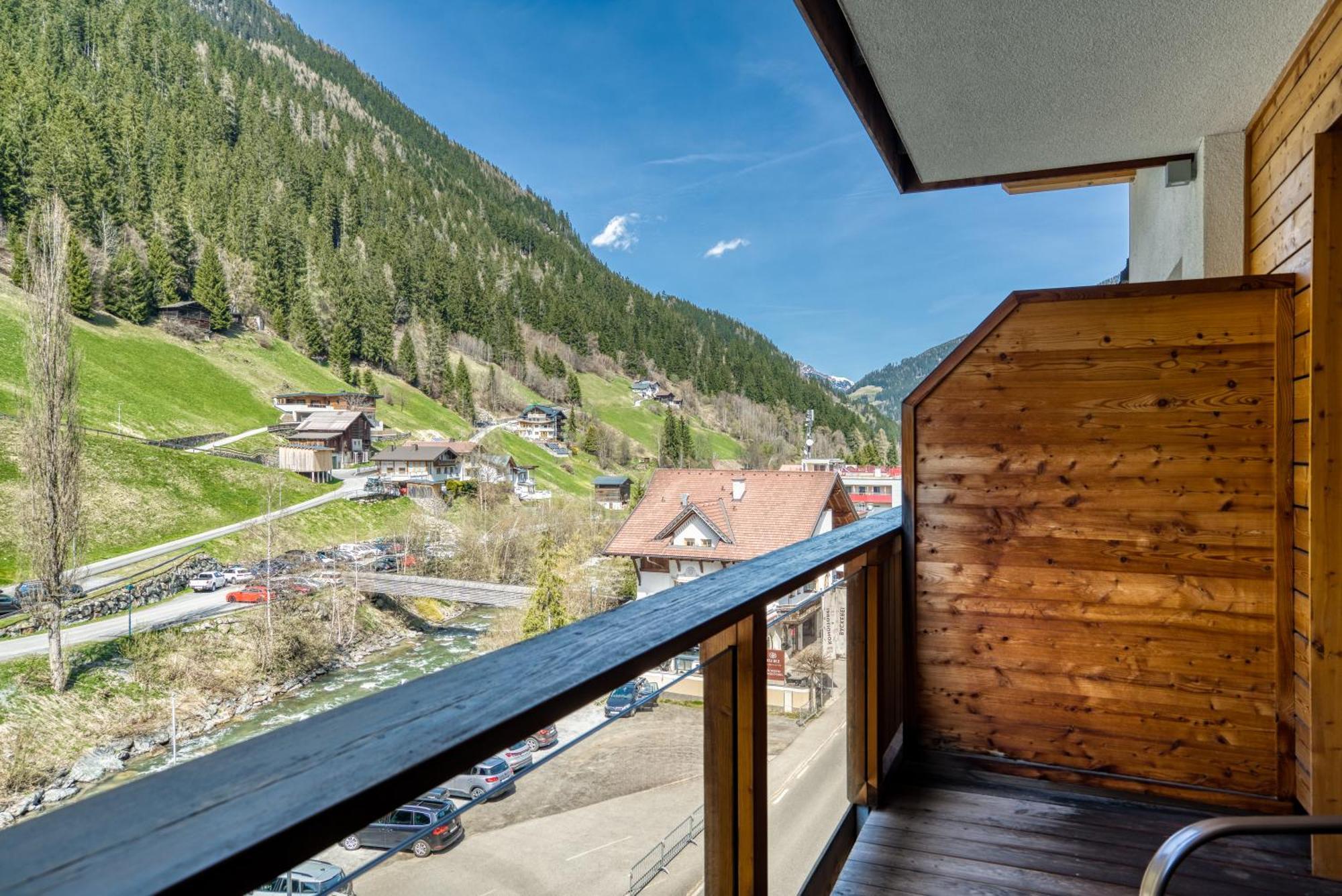 Mallaun Hotel.Erlebnis See Exterior foto