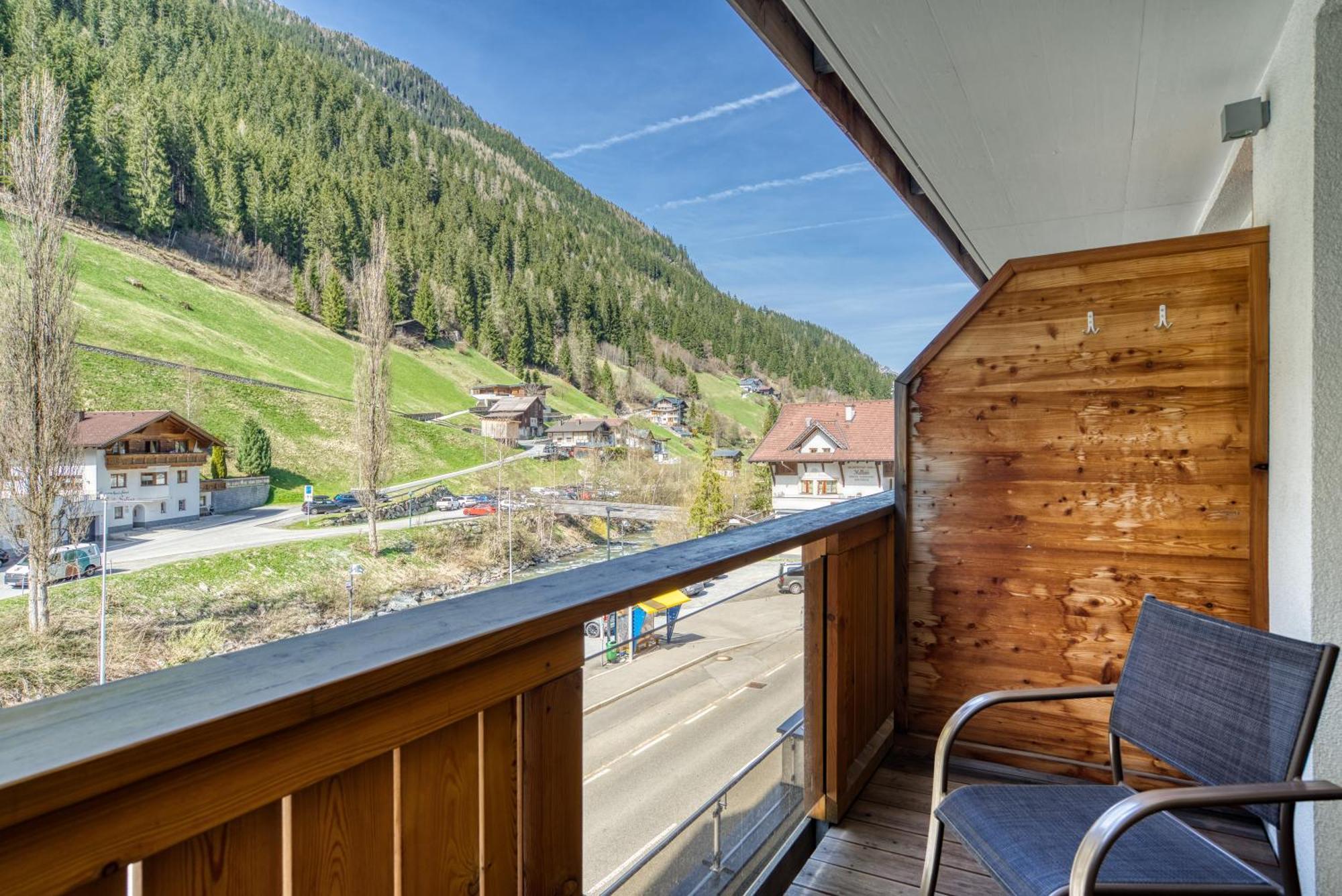 Mallaun Hotel.Erlebnis See Exterior foto