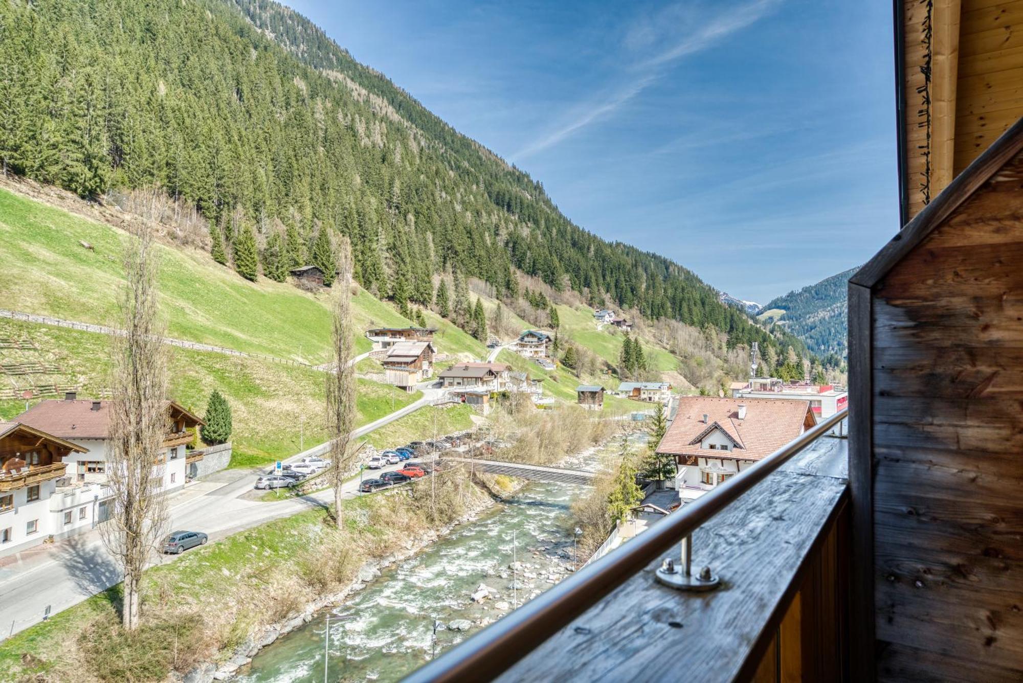 Mallaun Hotel.Erlebnis See Exterior foto